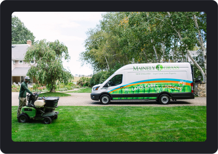 Manual quoting and disconnected workflows between HubSpot and Real Green systems